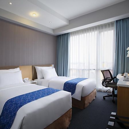 Hotel Grandhika Setiabudi Medan Luaran gambar